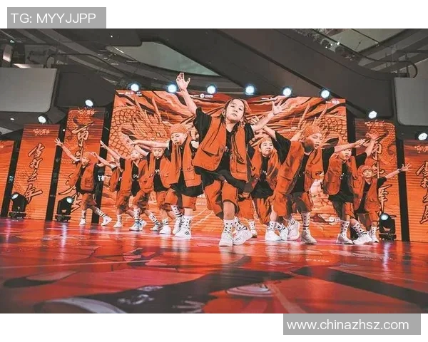 深圳街舞队协作之道：深入探讨团队配合与舞蹈艺术的完美融合