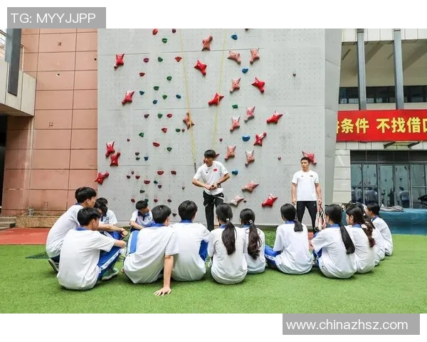 攀岩深度解析北京攀岩队的防守策略与训练方法探秘